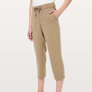 On the fly pant woven- khaki color